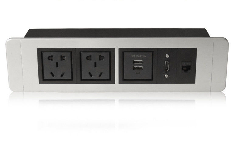 Aluminum Panel Rack Mount Power Strip Power Supply With Power Overload Protection